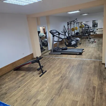 Bojurland Apartment, *