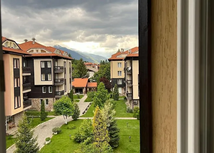 Bojurland Apartment, 班斯科