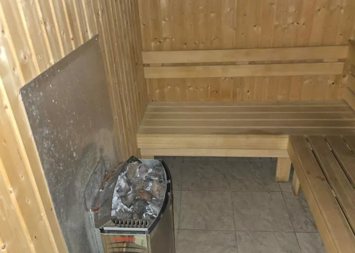 Bojurland Apartment, 公寓