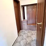 公寓 Bojurland Apartment,