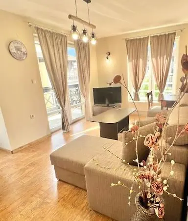 Bojurland Apartment,