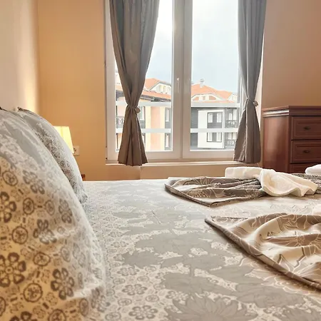 Lägenhet Bojurland Apartment,