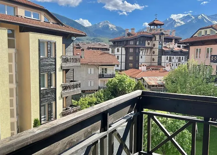 Bojurland Apartment, Apartment